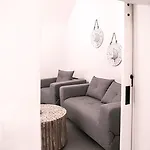 Euphemus Cave House *
