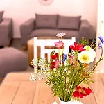 Appartement Euphemus Cave House