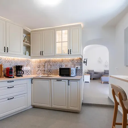 Euphemus Cave House Appartement Mesariá