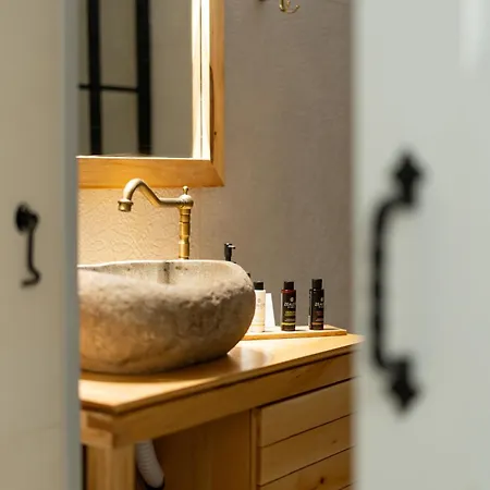 Apartment Euphemus Cave House *