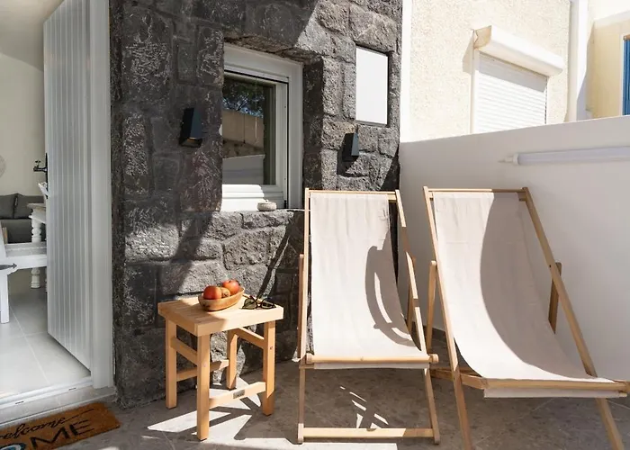 Euphemus Cave House * 메사리아