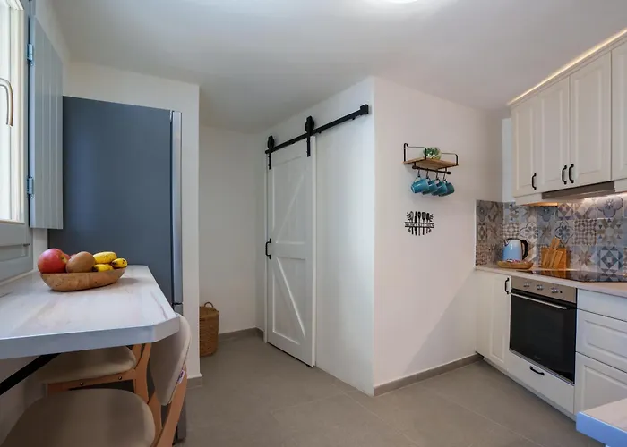 Euphemus Cave House Mesaria